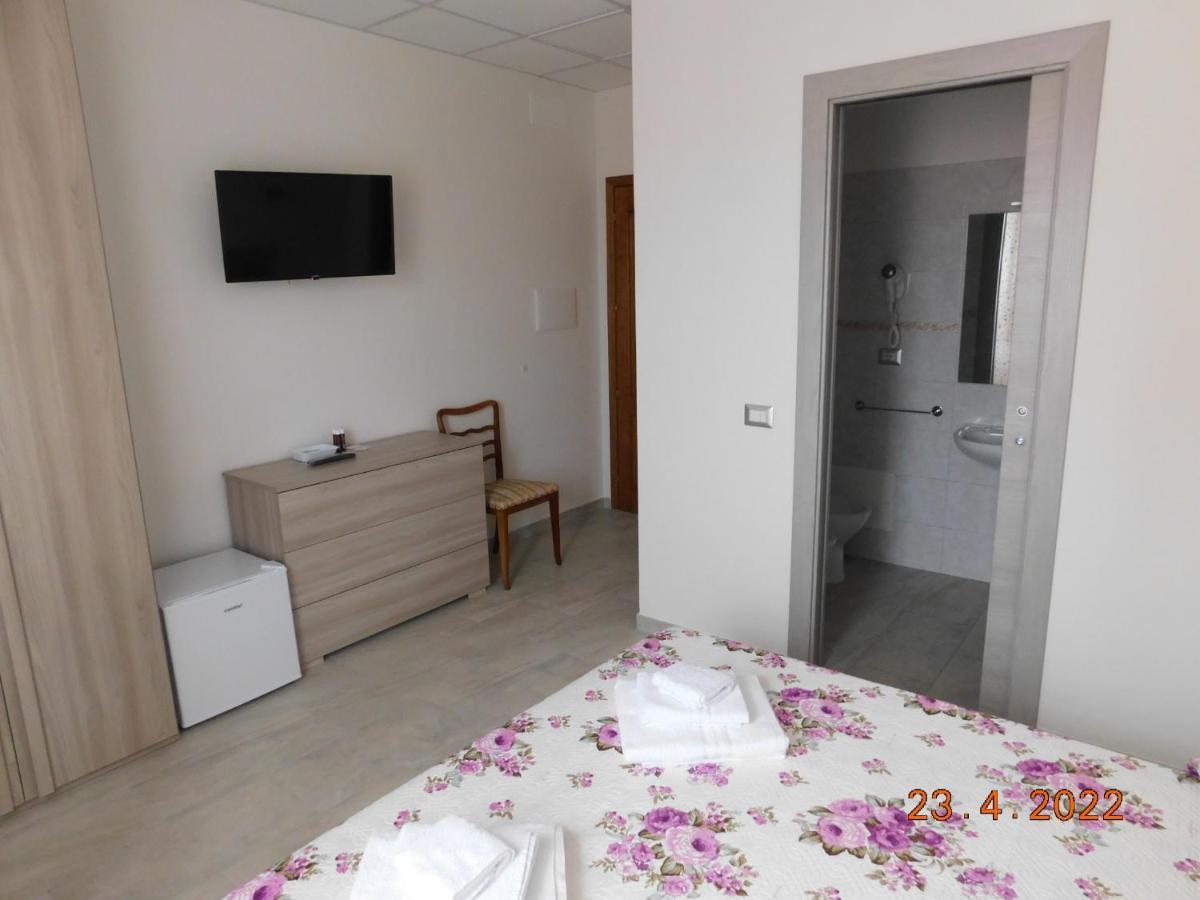 B&B Divino กาบราส ภายนอก รูปภาพ
