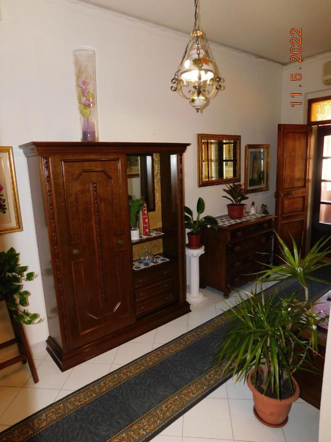 B&B Divino กาบราส ภายนอก รูปภาพ